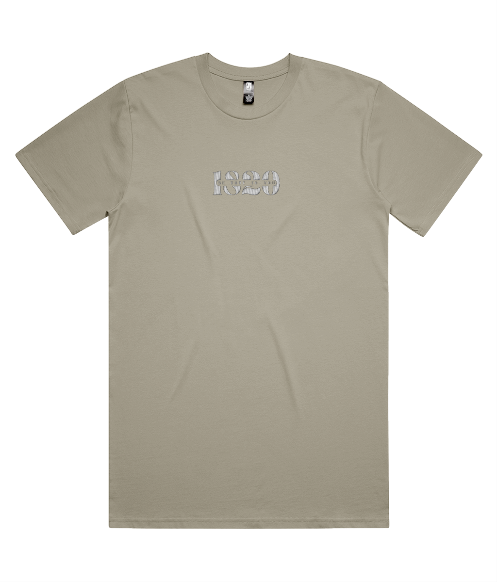 Relaxed fit peace T-shirt front view – 1820 Be True To You