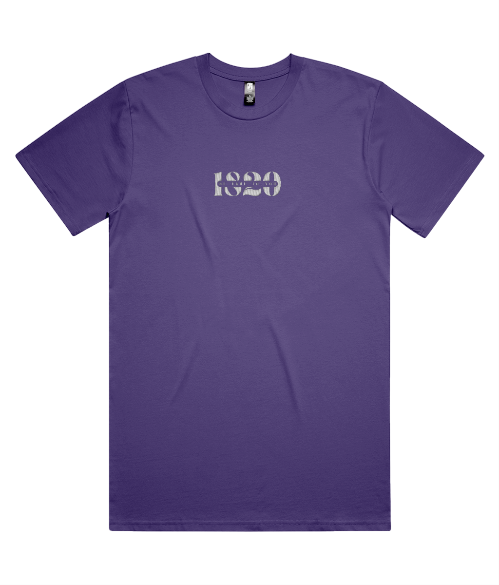 Relaxed fit peace T-shirt front view – 1820 Be True To You